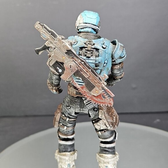 Neca Gears Of War 2 COG Soldier 7" Action Figure With Rifle Rare Collectible - Picture 6 of 15